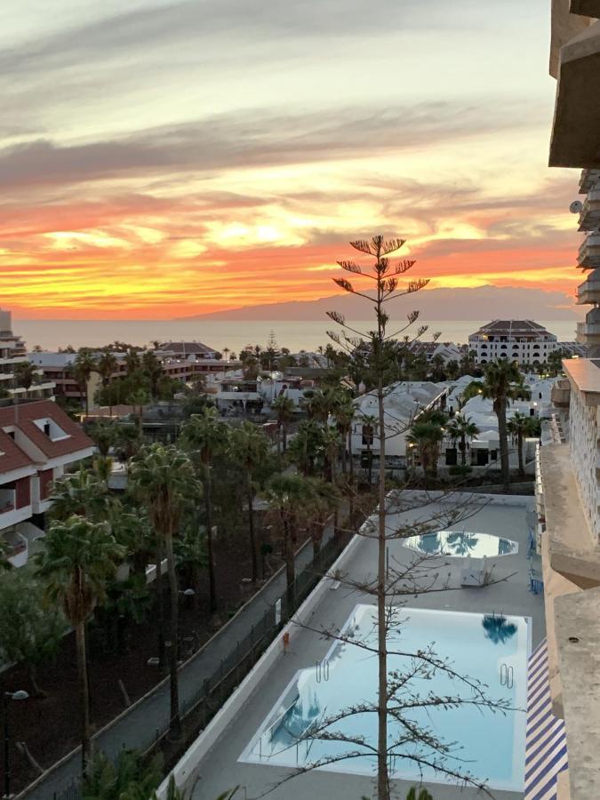 Superb Seaview Apartment In Playa De Las Americas Ngoại thất bức ảnh