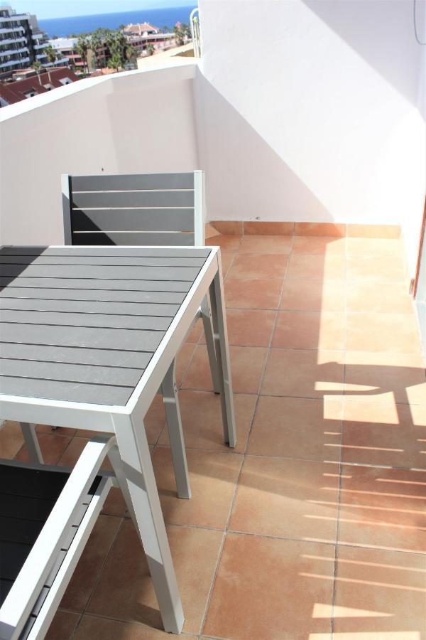 Superb Seaview Apartment In Playa De Las Americas Ngoại thất bức ảnh